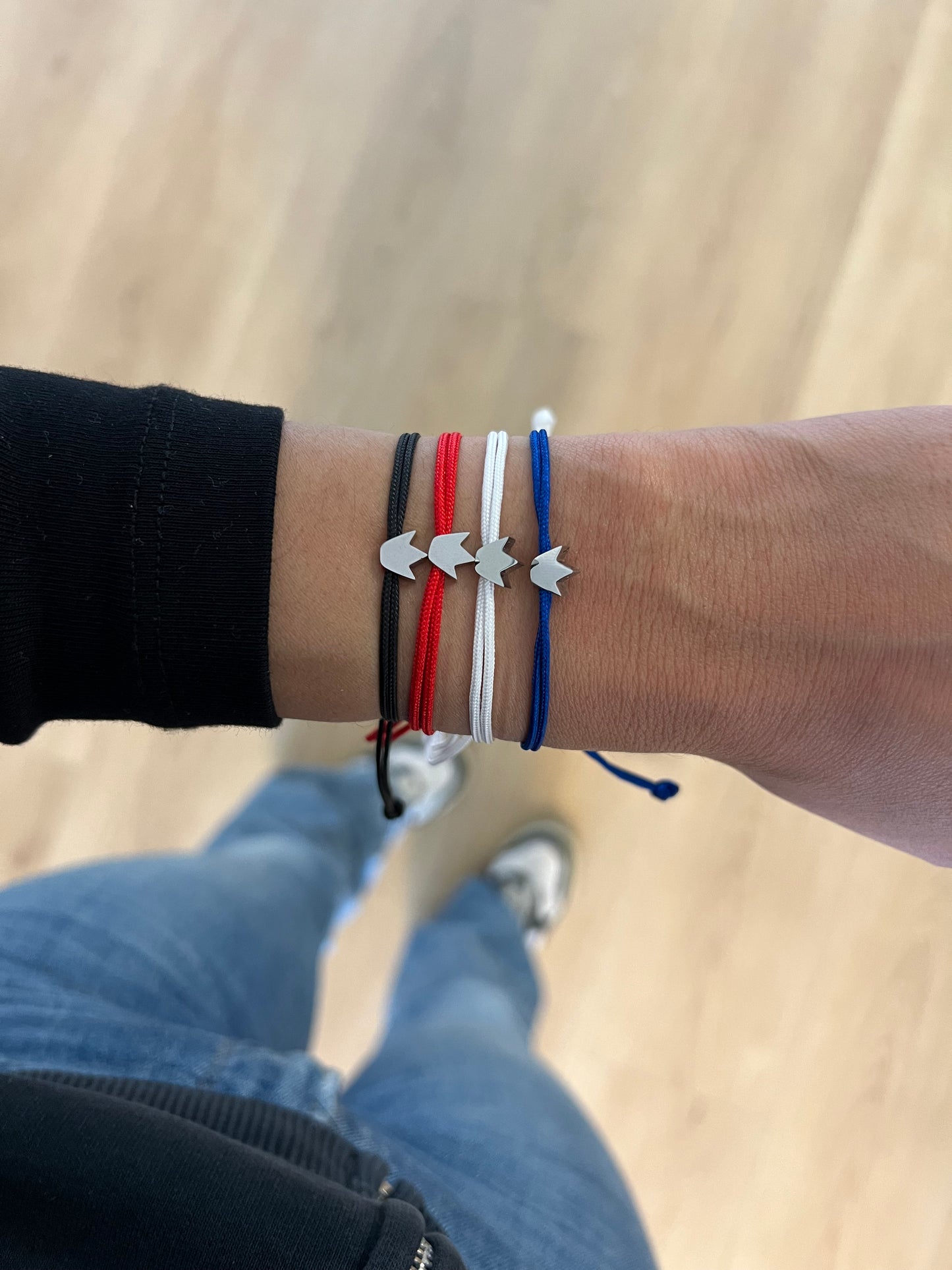 Crown Thread Bracelet