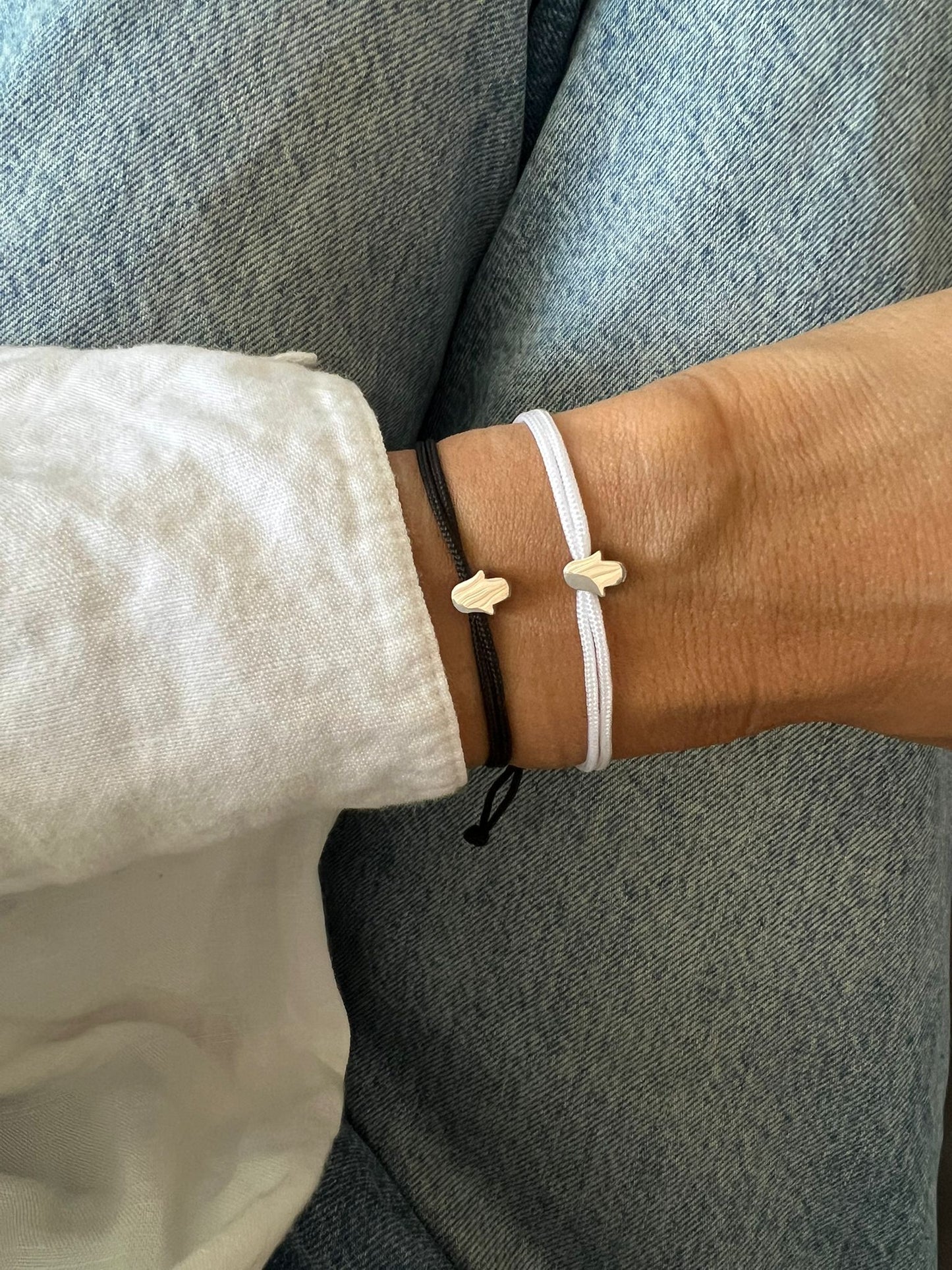 Hamsa thread bracelet