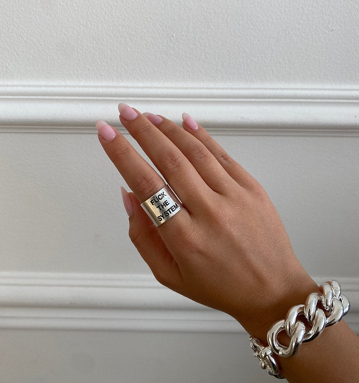 FUCK THE SISTEM Ring