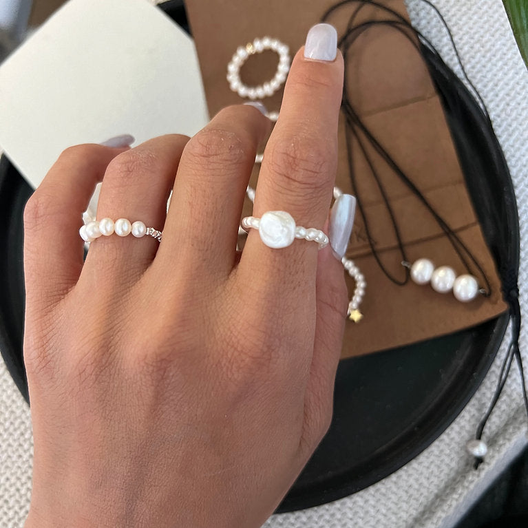 Central Pearl Ring